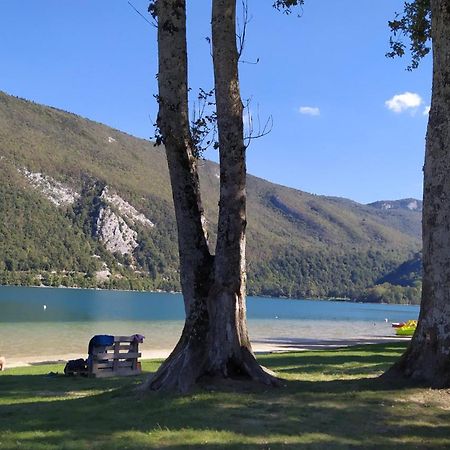 Chalet 2 Chambres En Savoie Pour 1 A 4 Personnes Gerbaix Exteriör bild