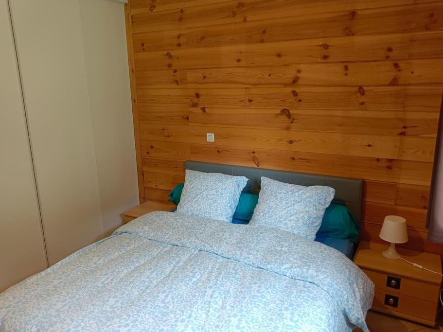 Chalet 2 Chambres En Savoie Pour 1 A 4 Personnes Gerbaix Exteriör bild